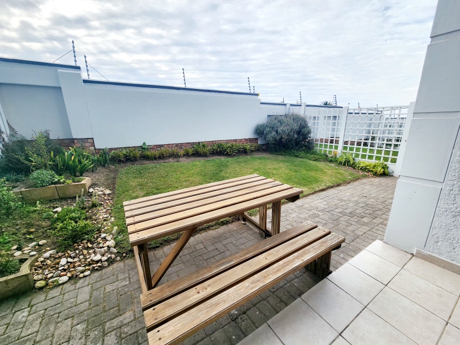 3 Bedroom Property for Sale in Reebok Western Cape